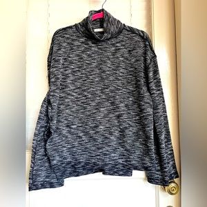 We the Free slit side Tunic Medium